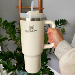 Stanley Adventure Quencher Travel Tumbler - Cream